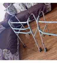 Andador Plegable Para Adultos Mayores Con Ruedas Delanteras