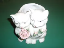 Figura De Porcelana Pareja De Gatos Jarrón