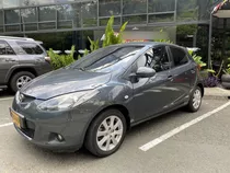 Mazda 2 2011