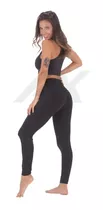 Conjunto Deportivo Top + Calza Larga Negra Athletix