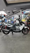 Moto Kymco 150 Super 8 