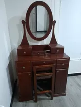 Tocador Peinadora De Muebles Vera Vázquez Cuenca.como Nuevo