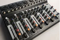 Consola Behringer 1002b Xenyx De Mezcla