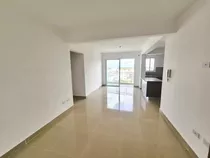 Apartamento De 3 Habitaciones En La Jacobo Majluta Torre De Lujo Proximo Al Supermercado Bravo