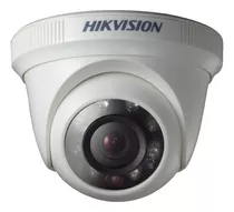 Cámara De Seguridad Hikvision Ds-2ce56c0t-irpf Con Resolución De 1mp Visión Nocturna Incluida Blanca