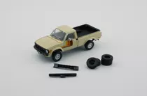 Carro Colección  Toyota 1980 Hilux N60 N70 Ivory1/64