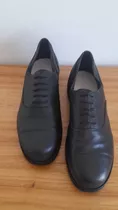 Zapato Suela De Goma Con Cordón 