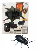 Insecto Con Movimiento, Infrarrojo, En Caja Color Negro