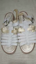 Camperita De Lana Talle 10 Y Sandalias Talle 36