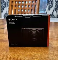 Sony Cyber-shot Dsc-rx100 Vii Digital Camera