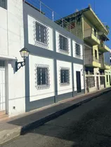 For Sale Casa Reformada En Nueva La Zona Colonial De 3 Niveles Con 8 Estudios Y 2 Apartamentos 
