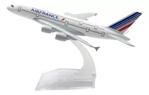 Avião Comercial Airbus / Boeing - Miniatura De Metal - 15cm Cor Air France - Airbus A380