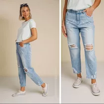 Jeans Mom Celeste Con Detalles De Corazones Talle 36