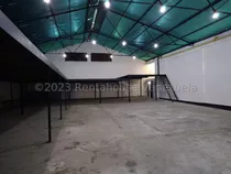 Kl Vende Amplio Y Confortable Local En El Oeste De Barquisimeto #24-17021