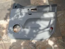 Vendo Tapiceria  De Puerta De Kia Sorento  Año 2005