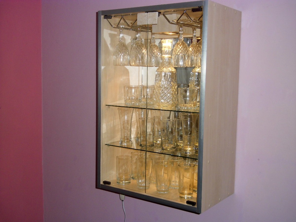 Remate ! Mueble Vitrina Bar De Melamina S 219,00 en Mercado Remate ! Mueble Vitrina Bar De Melamina S 219,00 en Mercado