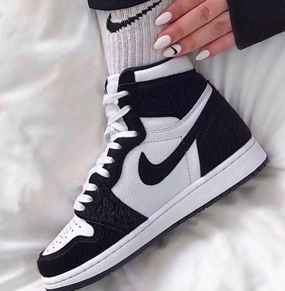 nike jordán retro