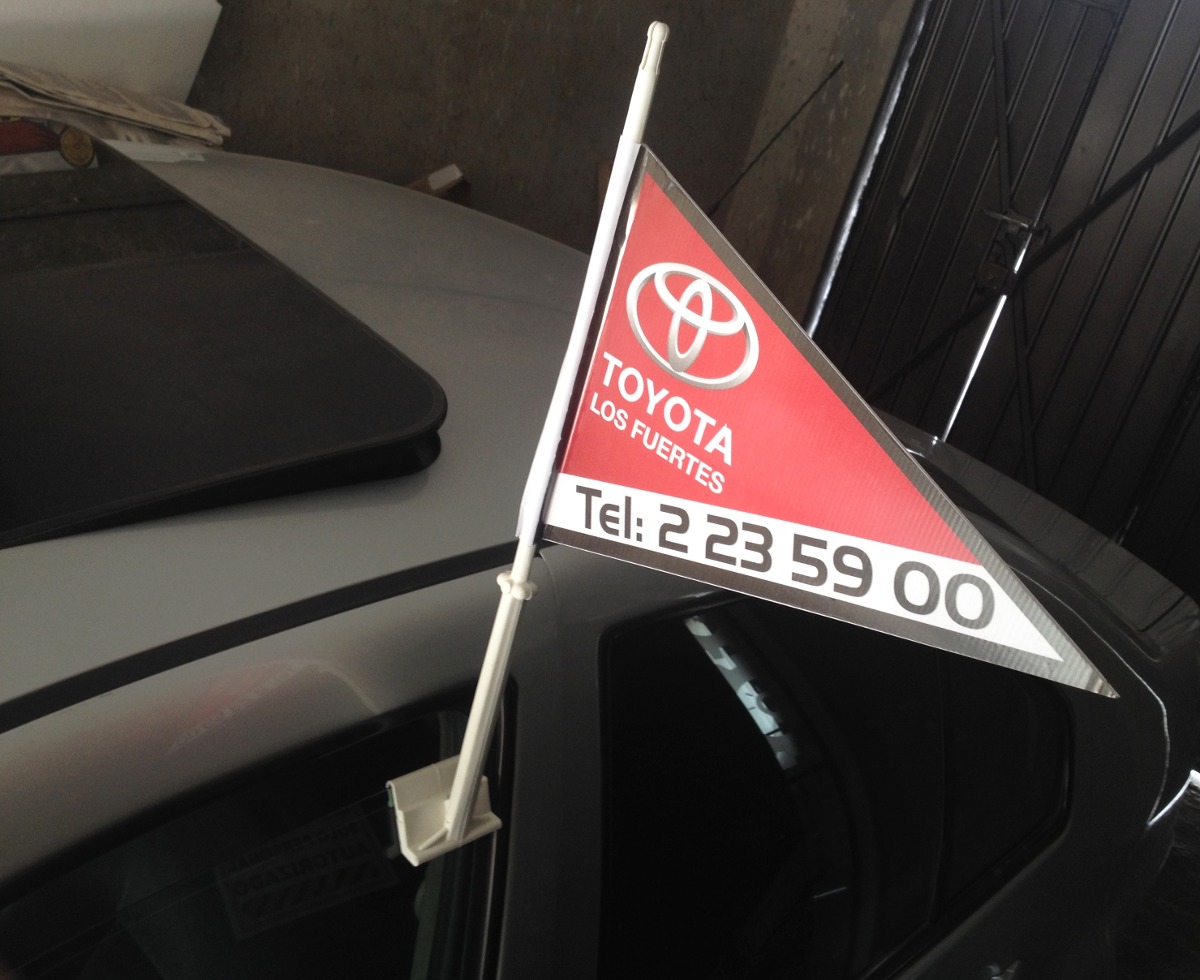 Universal Auto Plaza >> 15 Banderines Triangulares Para Autos Rígidos ... Universal Auto Plaza >> 15 Banderines Triangulares Para Autos Rígidos ...