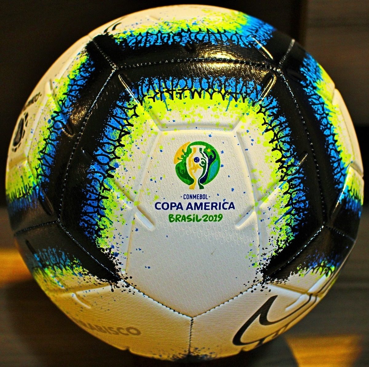 2 Novas Bolas Nike Copa América 2019 Tamanho Oficial De Jogo - R$ 179,00 em Mercado Livre