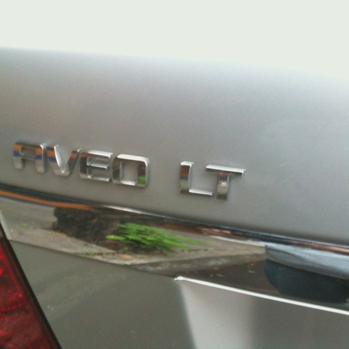 Emblema Letras Originales  Lt  Chevrolet Aveo  Foto 4