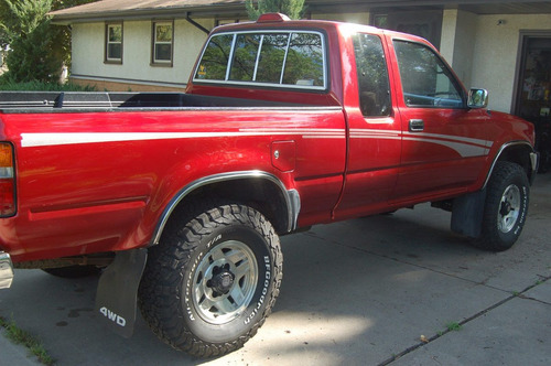 89-95 Toyota Pick Up Chapa Para Tapa De Gas Con Llaves Foto 5