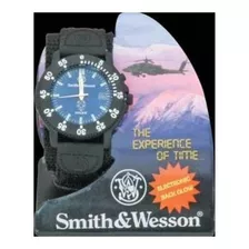 Reloj Smith & Wesson Para Hombre Sww455p Police Multicolor 