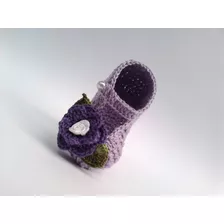 A232 Sapatinho De Croche Feminino Lilas De Menina Com Flor