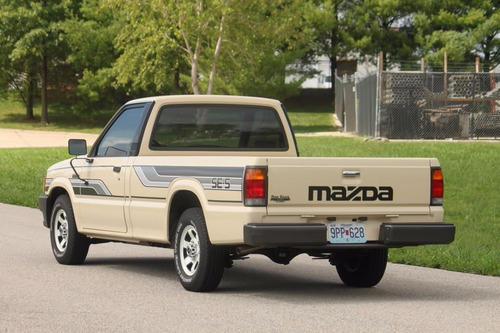 85-93 Mazda Pick Up Manija Cromada Tapa O Puerta Trasera Foto 6