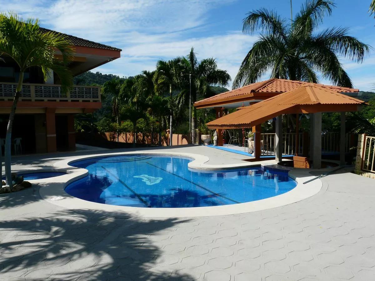 Alquilo Villa En Punta Leona// Beautiful Full House For Rent