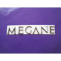 Emblema  Megane Renault Letras Cajuela