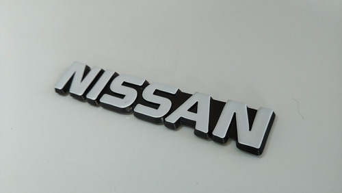 Nissan Sentra Emblema Bal  Foto 3