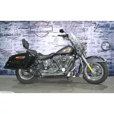 Harley Davidson Softail Heritage 1450cc, Equipada