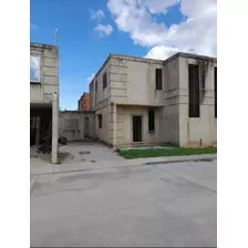 En Venta Townhouse En Pueblo Viejo - San Diego Ybra - 5643275