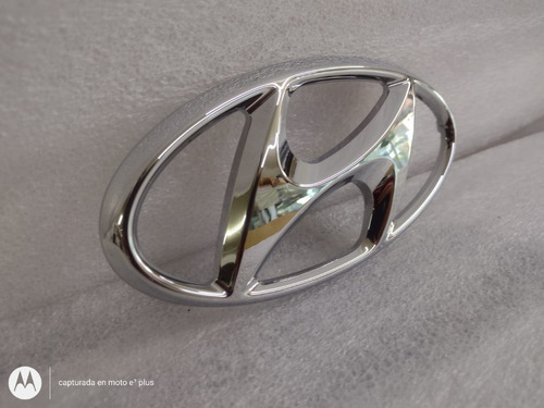 Emblema Parrilla Hyundai Accent 2018-2020 Original Foto 2