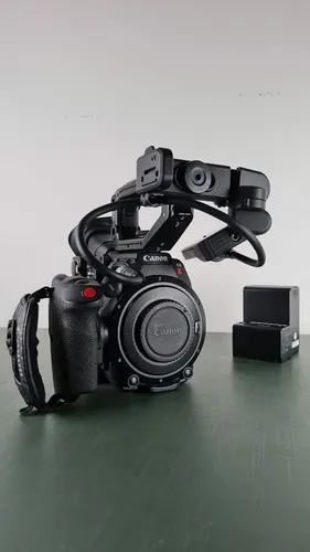Segunda imagem para pesquisa de canon c200