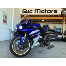 Yamaha R1 Crossplane 2010