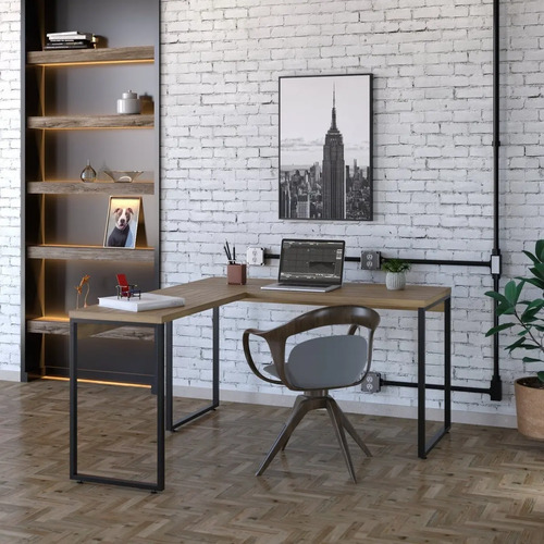 Mesa De Escritório Em L Estilo Industrial 135x150cm Wt Lâmina Mel / Est.preta