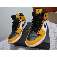 Air Jordan 1 Mid Taxi Sku: 554725 701