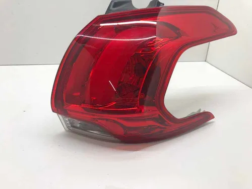 Lanterna Traseira Direita Peugeot 2008-2016/8739 7