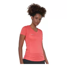 Camiseta Rainha Neck Feminina - Academia Treino