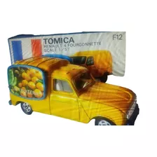 Tomica Renault 4 Furgoneta Escala 1/64