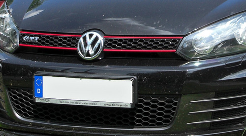 Parrilla Golf A6 Gti Roja 2009-2014 Incluye Emblema Gti Foto 4