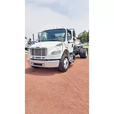 Freightliner Rabon M2 Torton 2015 