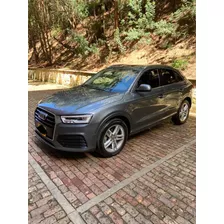 S-line Audi Q3 1.4 Turbo