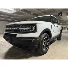 Ford Bronco 2022