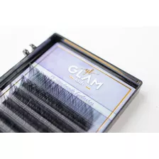 Extensiones De Pestañas Yy Glam Lash .07