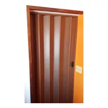 Puerta Plegable Pvc Rusticas C Relieve Colocacion En El Dia 