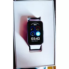 Huawei Watch Fit New 1.64 , Azul Claro, Seminuevo. 