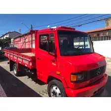 Mercedes-benz 710 Plus Carroceria 2011