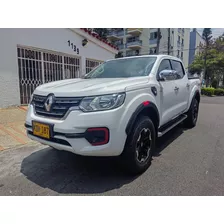 Renault Alaskan 4x4 Mt 2.5 Diésel 